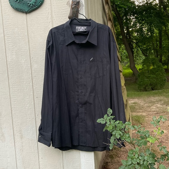 Men’s Ecko Unltd. Classic Studded Black Velvet Accented Button Down Shirt! - Picture 8 of 11